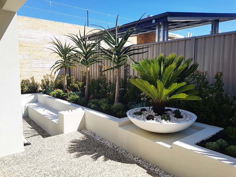 Contemporary home landscaping with clean lines — Perth